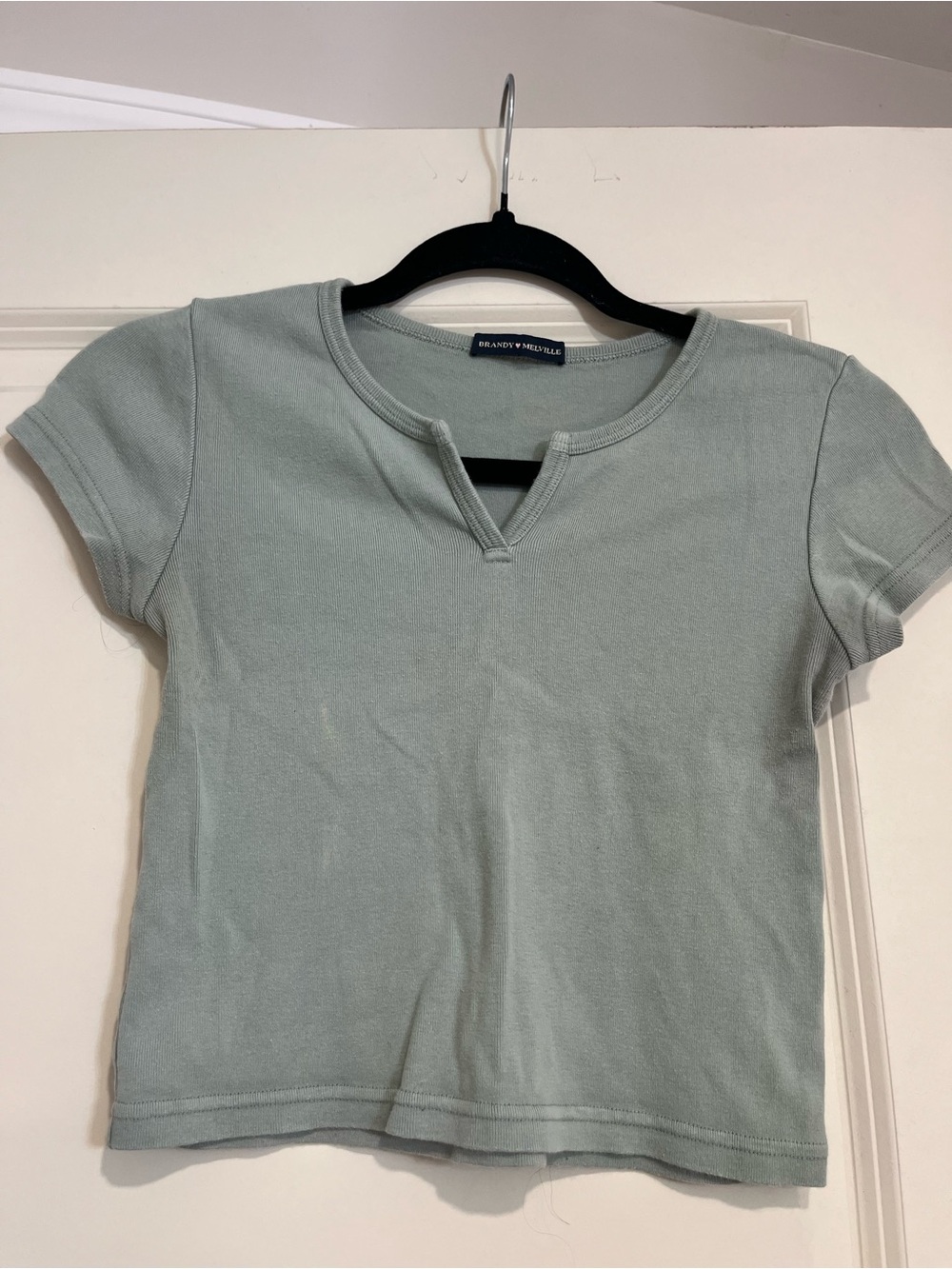 Brandy Melville Pale Mint Short Sleeve Notch Tee - Picture 1 of 5